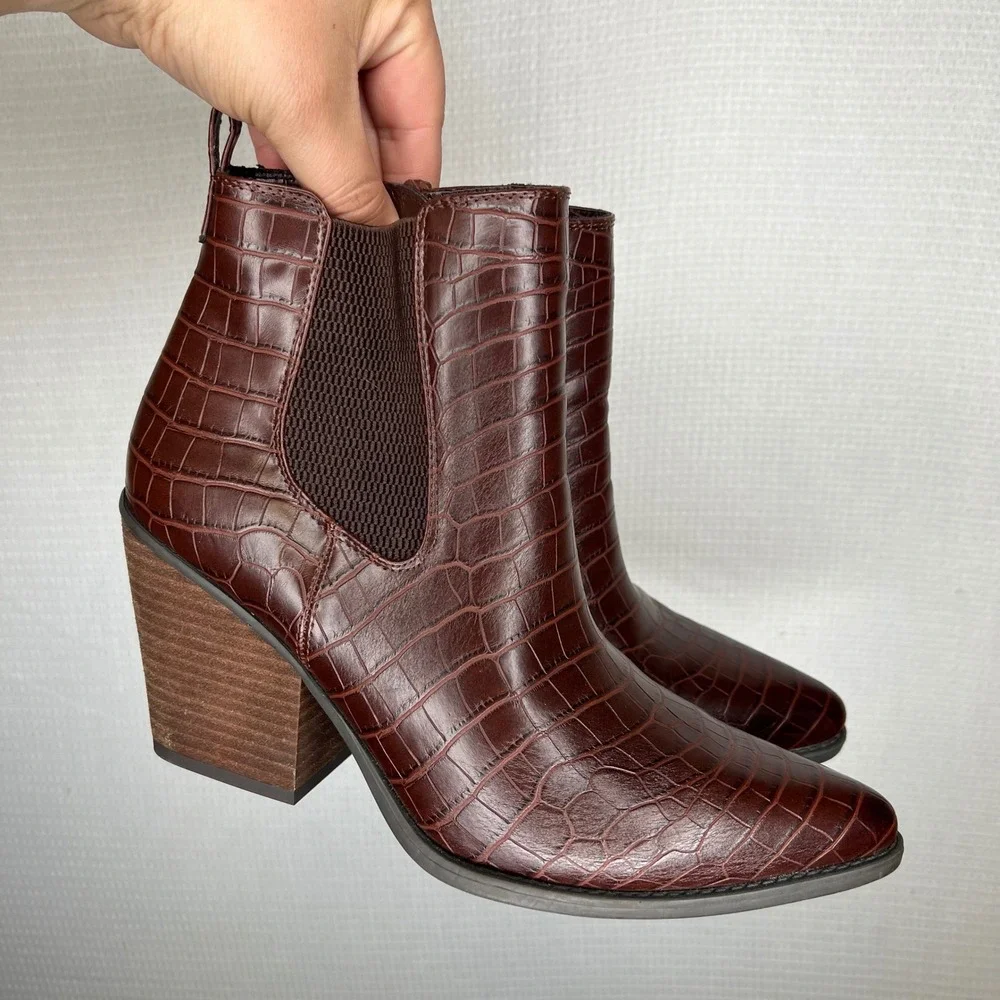 Soul Naturalizer Micah Brown Croc Embossed Pointed Toe Ankle Boots Womens 10M